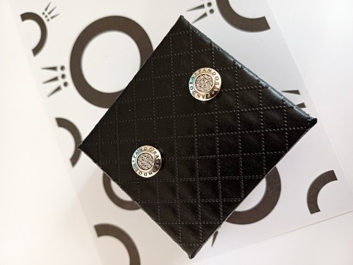 Lovely pandora signature stud - pandora,