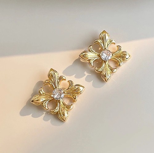 14ct gold plated crystal fleur - plated,