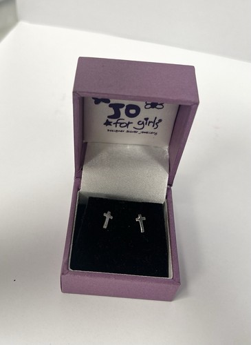 Sterling silver cross stud - cross,