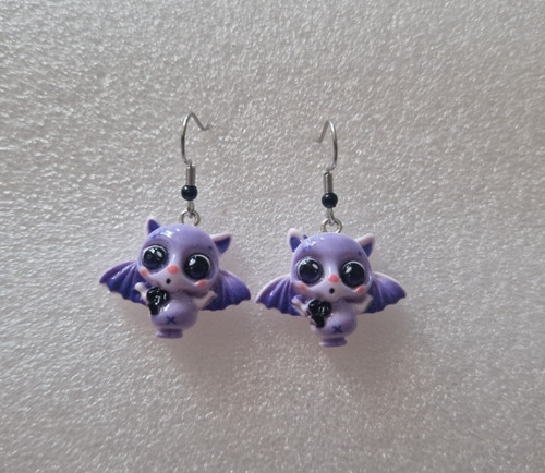 Purple resin bat - resin, halloween